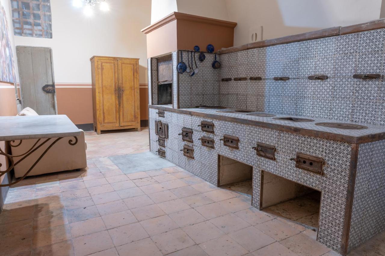 科佩尔蒂诺 Il Cavaliere Al Borgo Antico酒店 外观 照片